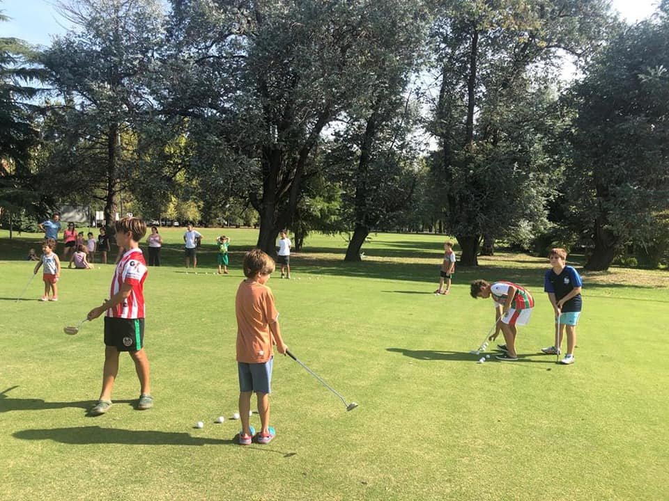 taller de golf en la recreacion
